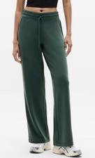 ATHLETA Women's Seasoft Mid Rise Straight Pant Pine Green Size MP