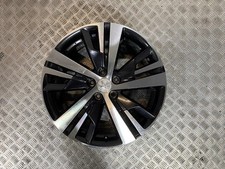 16-24 PEUGEOT 3008 MK2 GT LINE 18 INCH 5 STUD ALLOY WHEEL 18X7.5J (SCRATCHED)