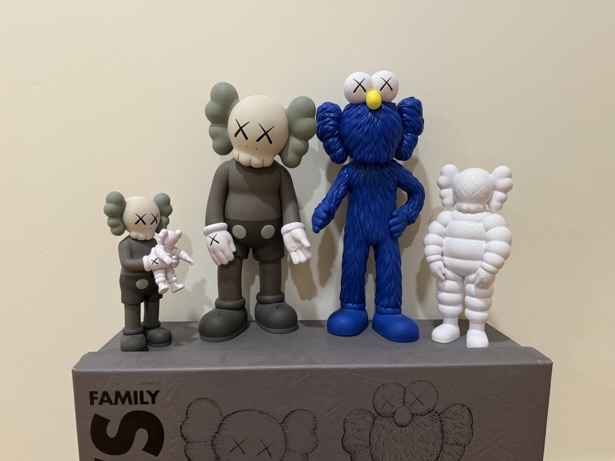 KAWS Family Vinyl Figures Brown, Blue, White | eBay