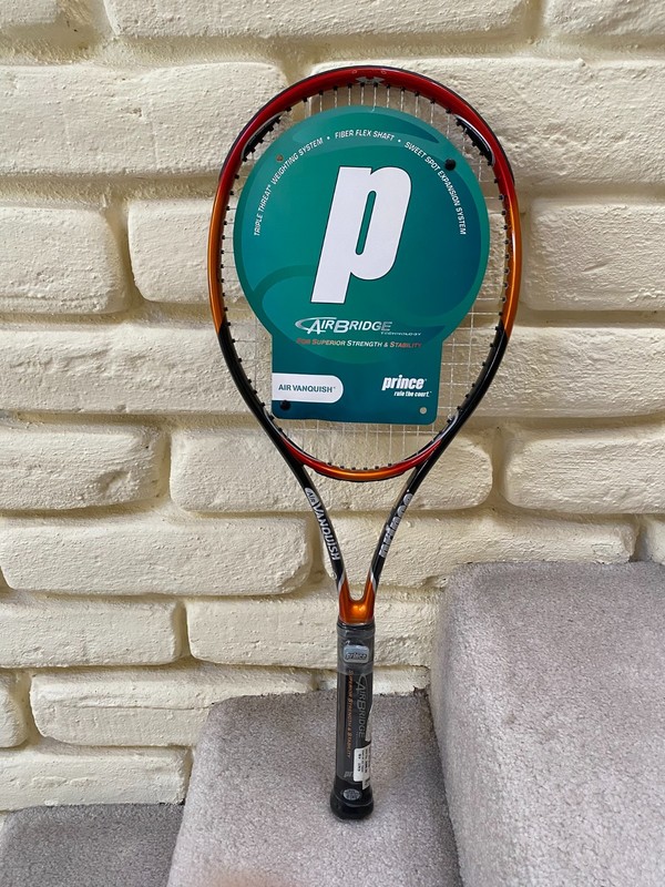 New Never Ever Used PRINCE AIR VANQUISH Midplus 100 sq. in. tennis racquet! Wow!