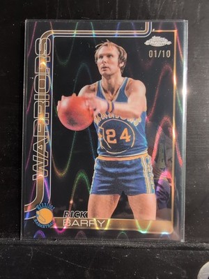 Topps Chrome 2025-26 - Rick Barry - Black RayWave Refractor /10 - #249
