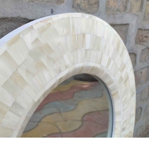 Mother of pearl round wall mirror, Bedroom Wall Mirror, Round Stone Mirror Decor - Picture 2 of 3