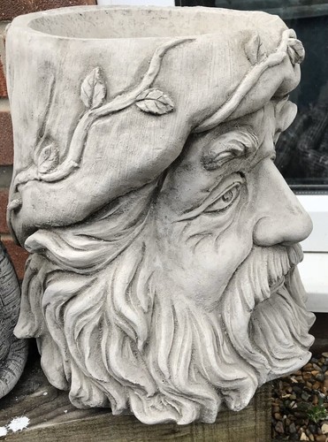 Latex Mould for making large WIZARD PLANTER - Picture 2 of 4