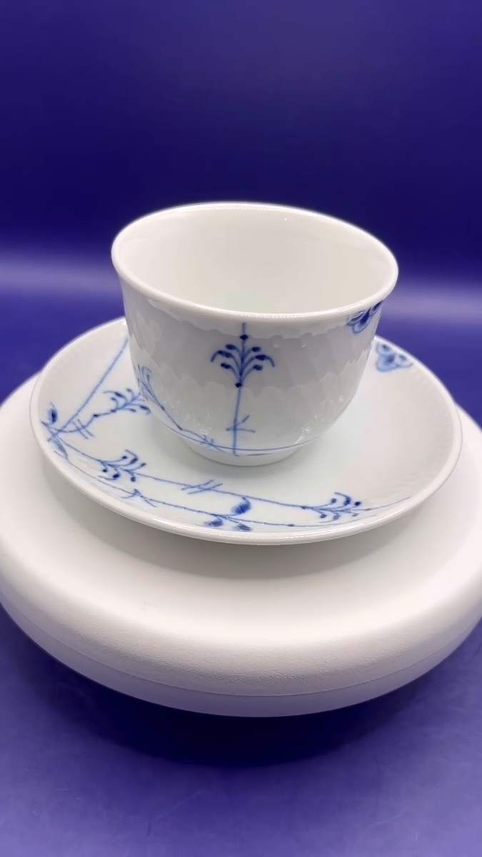 Royal Copenhagen 2 Sets/Kit Blue and White Porcelain Cup and
