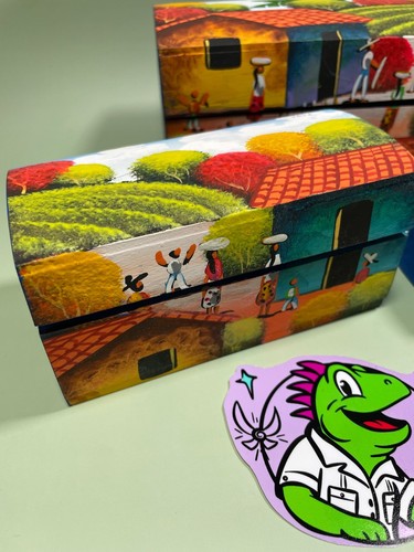 Folk Art Hand Painted Nesting Trinket/Jewelry Boxes - El Salvador Beautiful - Picture 3 of 20
