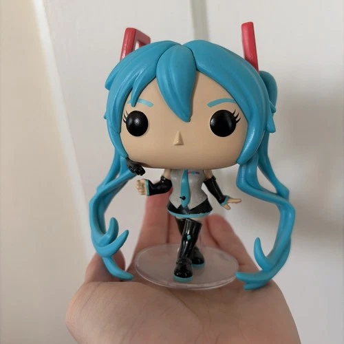 Funko Pop Animation Vocaloid Out of Box #960 Hatsune Miku V4X Vinyl Figure Loose