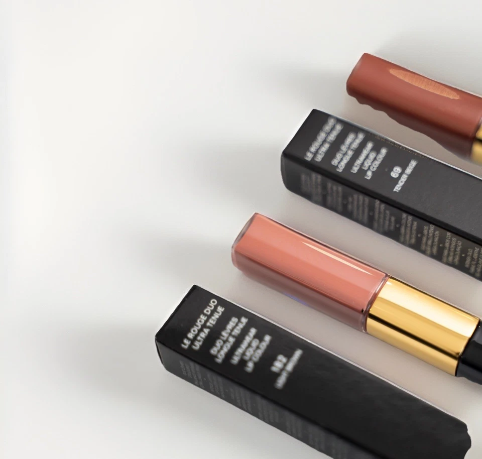 Chanel Le Rouge Duo Ultra Tenue Liquid Lipstick Mirror Shin Lip Color Choose - Image 4 of 4