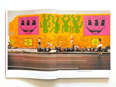 KEITH HARING RARE VINTAGE 1992 1ST EDITION COLLECTOR'S SOFTCOVER