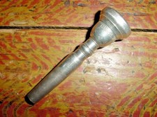 VINTAGE YAMAHA JAPAN TRUMPET MOUTHPIECE 11