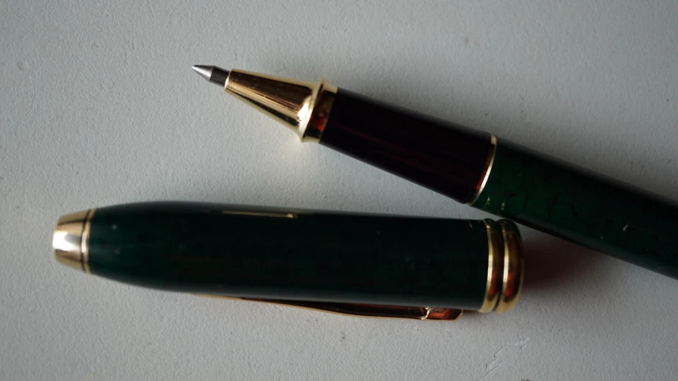 Kugelschreiber Cross Von Prestige Modell Townsend Lack grün marmoriert/Gold - Bild 2 von 4