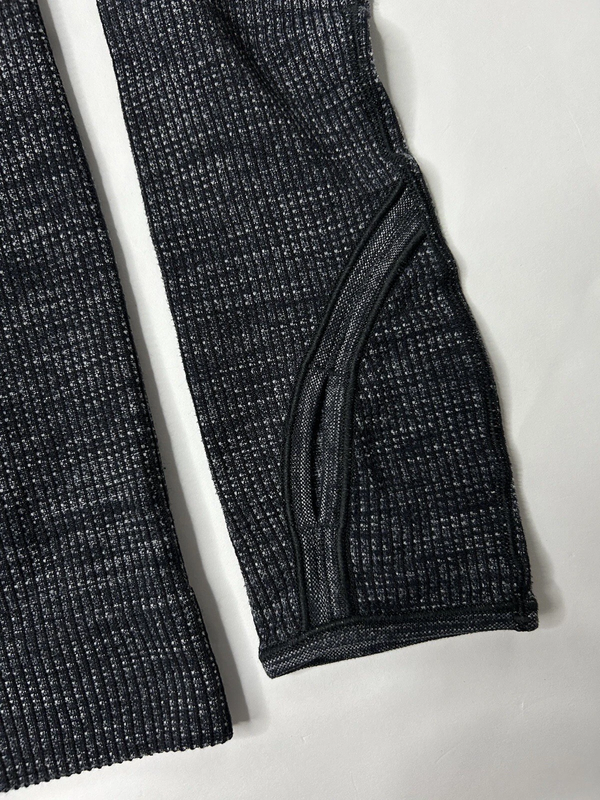 lululemon swiftly tech 1/4 zip long sleeve stretch jacket