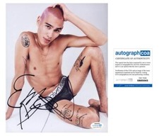 Evan Mock "Gossip Girl" AUTOGRAPH Signed 'Akeno Aki Menzies' 8x10 Photo H ACOA