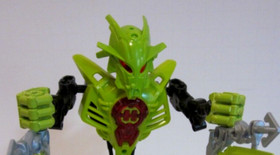 LEGO HERO FACTORY 7165 NATALIE BREEZ, 7" POSEABLE FIGURE, NO MANUAL, SHIPS BUILT