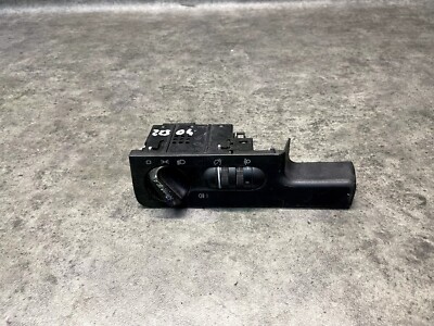 VW Passat 35i Lichtschalter Schalter Licht 3A1941531E #N22304