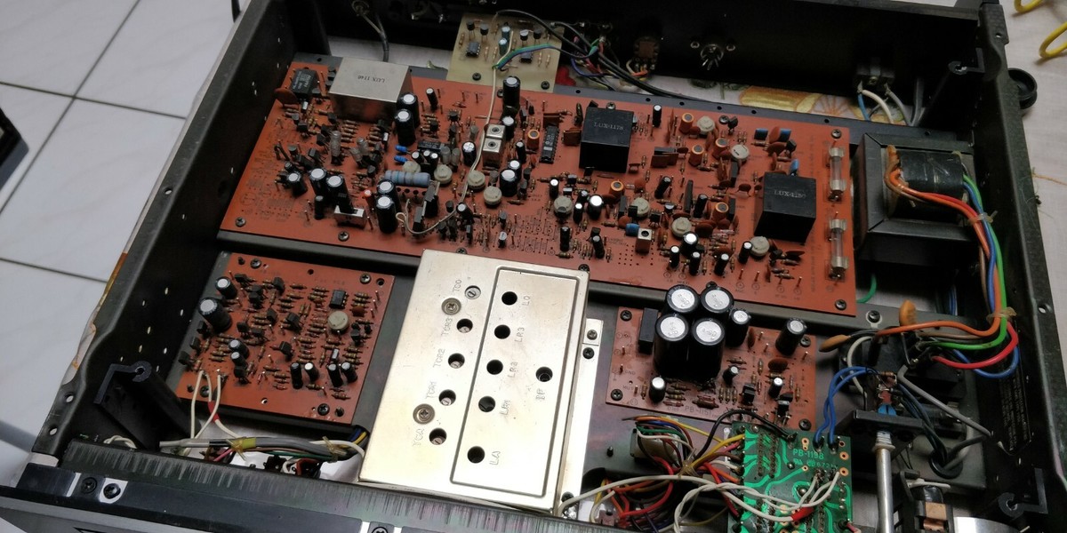 Luxman 5T10 Stereo FM Tuner (1978-81) | eBay Australia