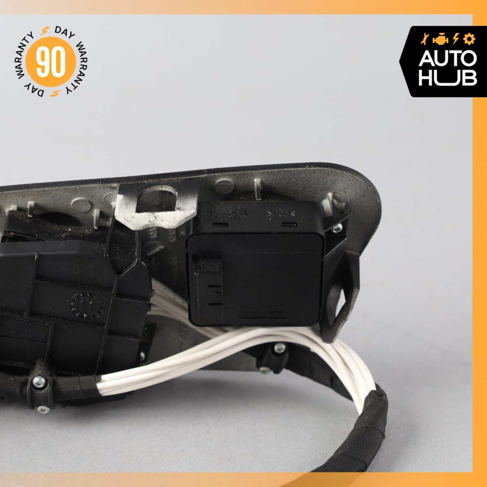 03-13 Maserati Quattroporte Front Right Seat Control Switch 40809005 OEM 68k