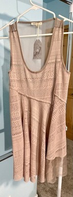 Hem And Thread  Pink Crochet Design With Sheer Mesh Back Bottom Ruffle Tank Sz S