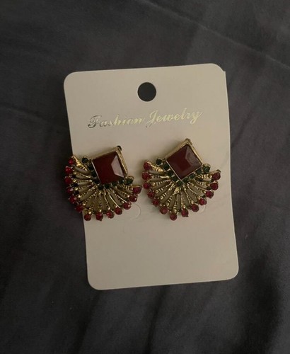 Red Gem Rhinestone Fan Stud Earrings Vintage Gold Tone Statement Jewelry - Picture 4 of 6