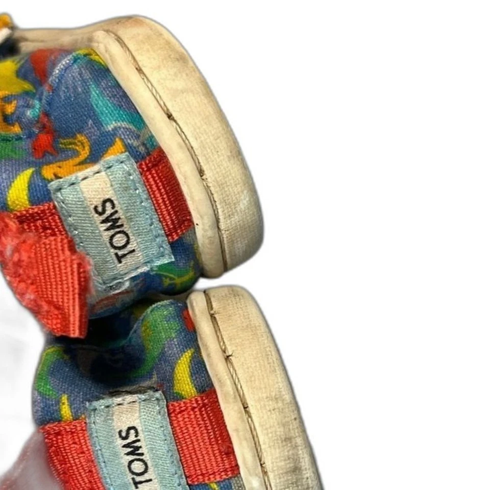Zapato de lona estampado Toms Dino unisex talla 6 Foto 3 de 4