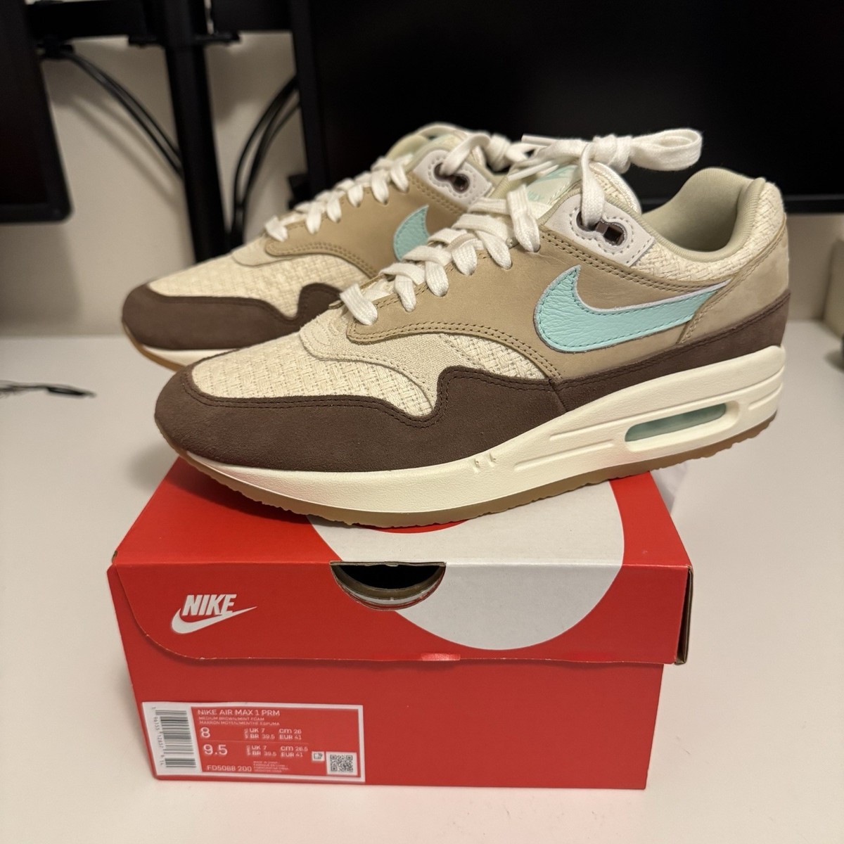 air max 1 crepe obsidian