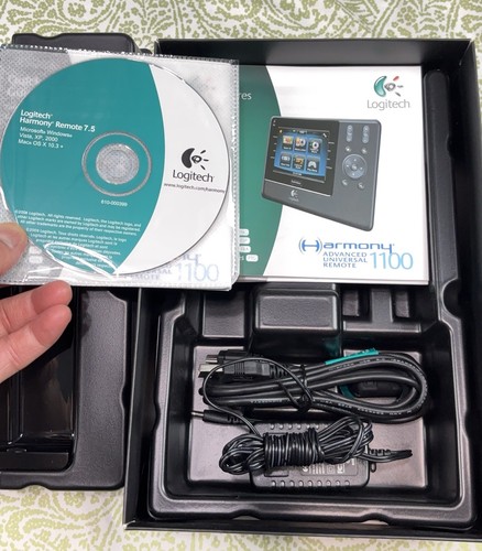 New Logitech Harmony 1100 Wireless Touchscreen Universal Remote Control Open box - Picture 7 of 20
