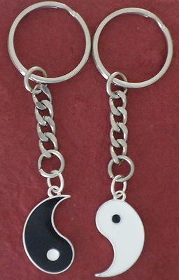 Yin Yang Keyring set share Charm metal keychain couple ying