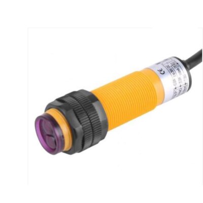 Photoelectric Switch Sensor E18-B03P1 5-30cm DC 3 Wire 6-36V PNP IR