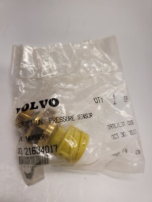 Volvo Mack New OEM Truck 21634017 Crankcase Pressure Sensor
