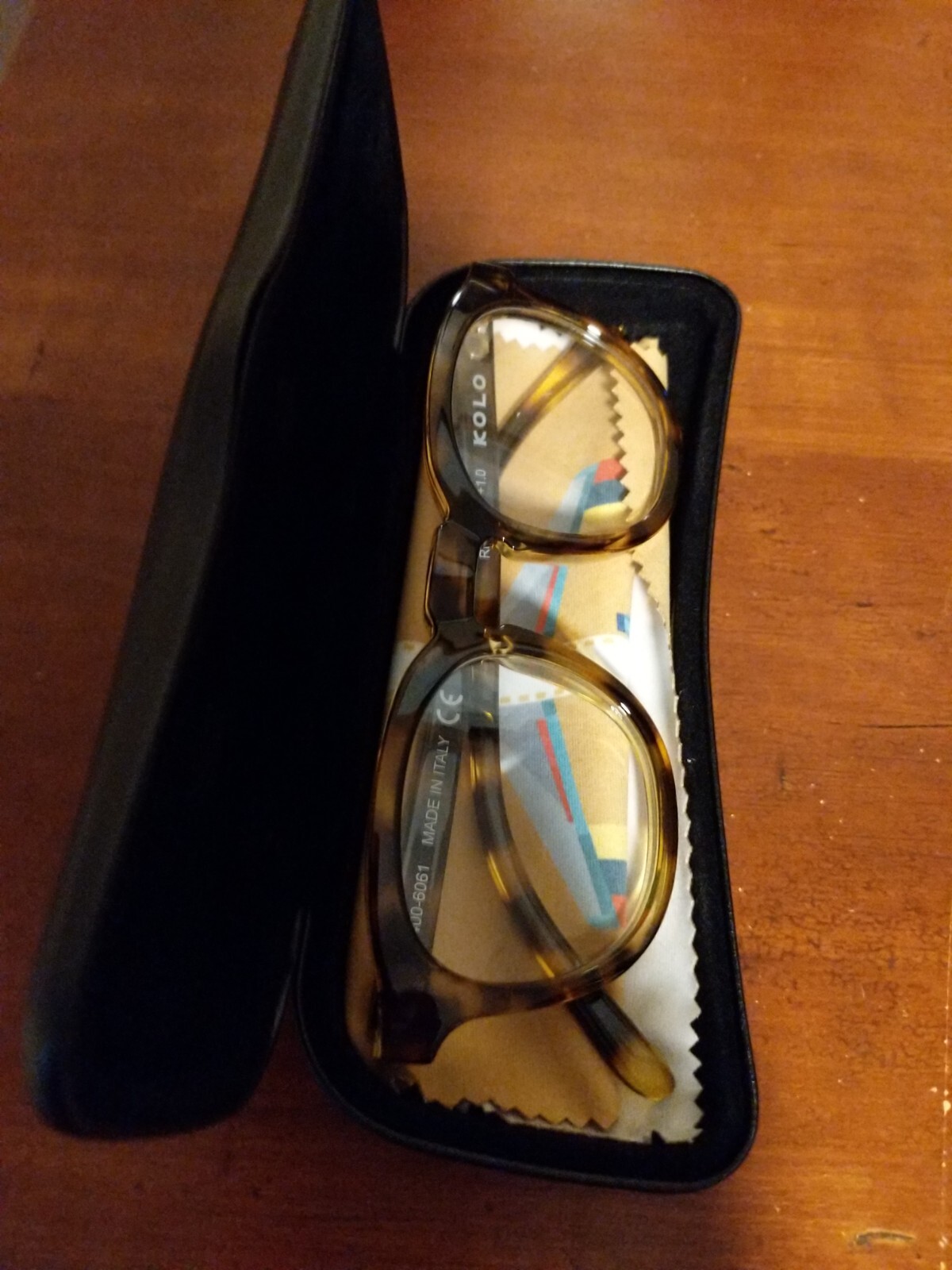 KOLO Premium Reading Glasses, Classic Round Honey Tortoise +1.0 Italy Used