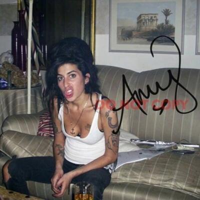 Amy Winehouse Signed reprint 8x10 Photo Autographed RP #2