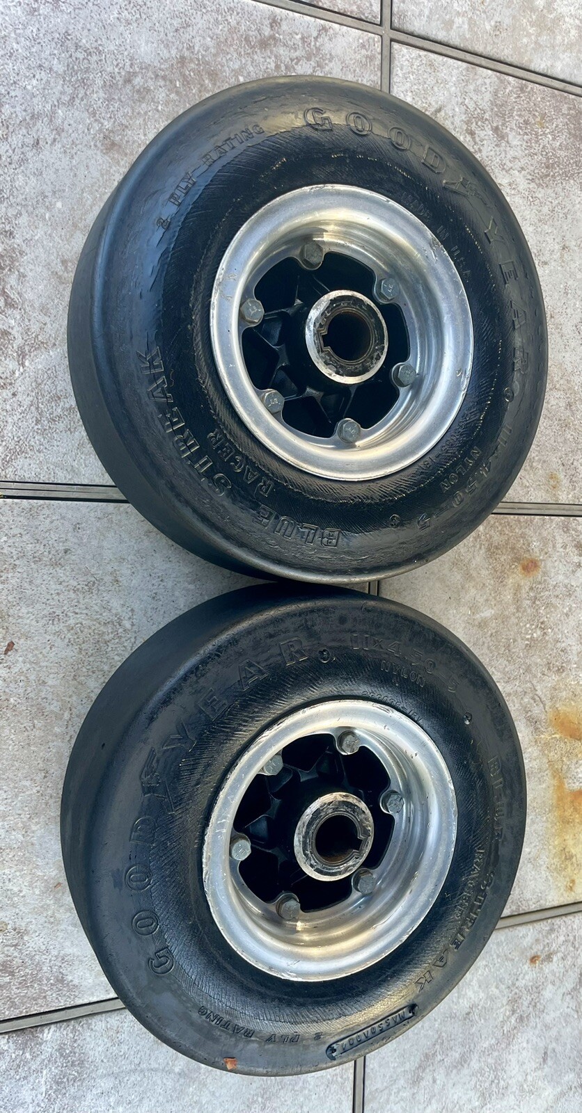 VINTAGE RACING GO KART MARGAY SERIES 24 rear 1” hub origanal off