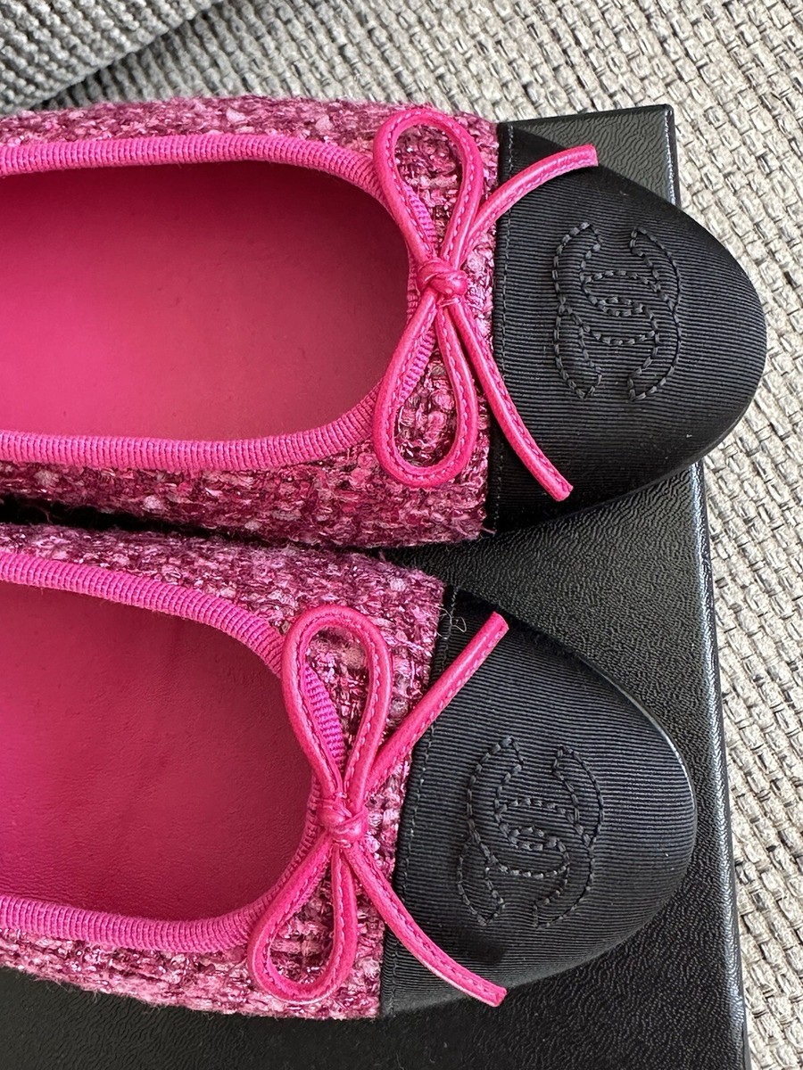 size 36.5EU NIB CHANEL 23S Pink Tweed Cap Toe CC Ballerina