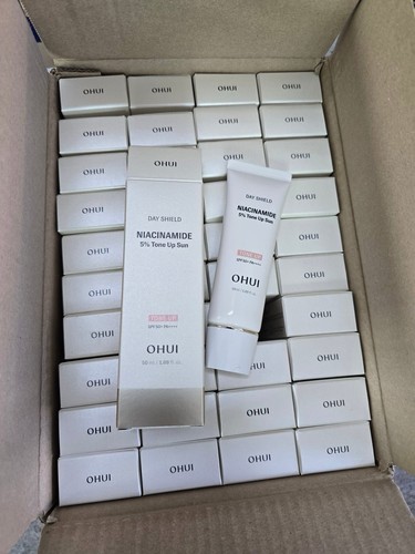 OHUI Day Shield Niacinamide 5% Tone-Up Sun SPF50+ PA++++ 50ml O HUI - Picture 5 of 5