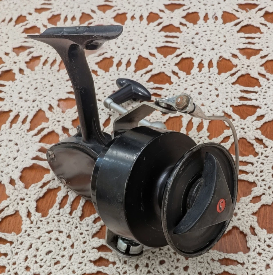 Carrete giratorio Mitchell Garcia 396 vintage de agua salada (pesca de surf, salmón, etc.) Foto 4 de 4