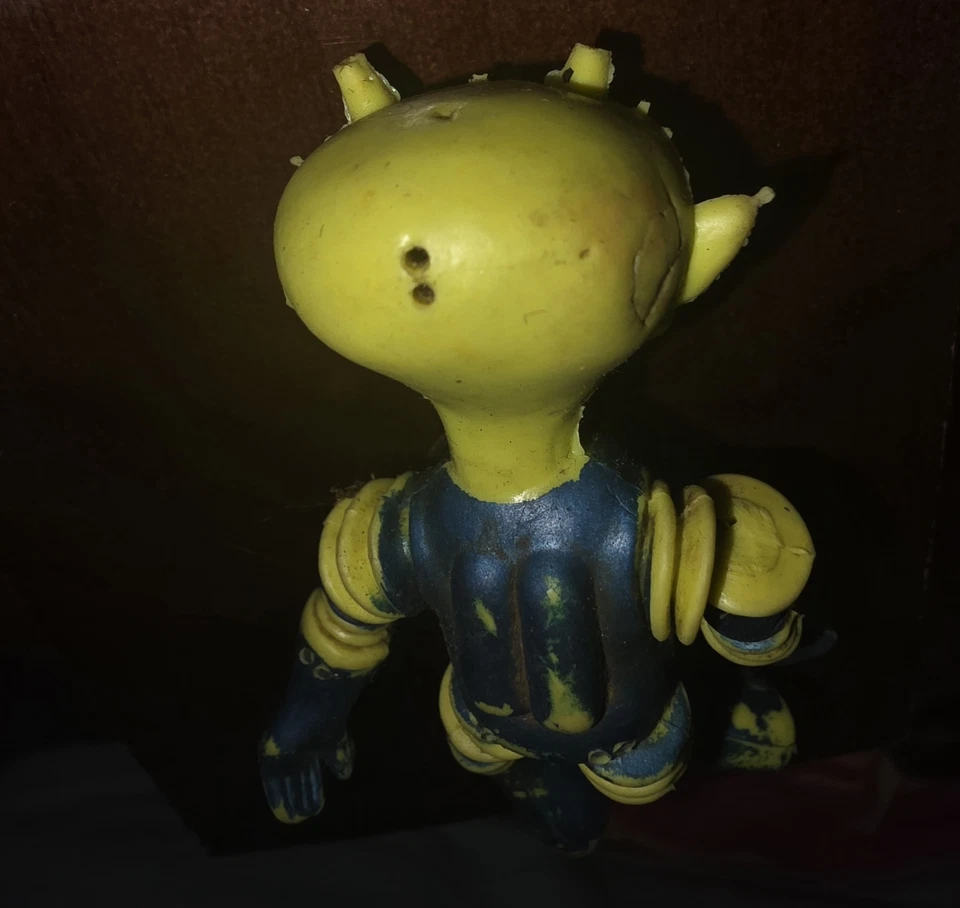 Figura de colección Colorforms The Outer Space Men ALPHA 7 Foto 3 de 4