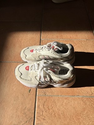 ADIDAS FALCON 2000 FV7966   NEU ohne Karton (Ohne OVP)   Größe 39 1/3 (24,5 cm)