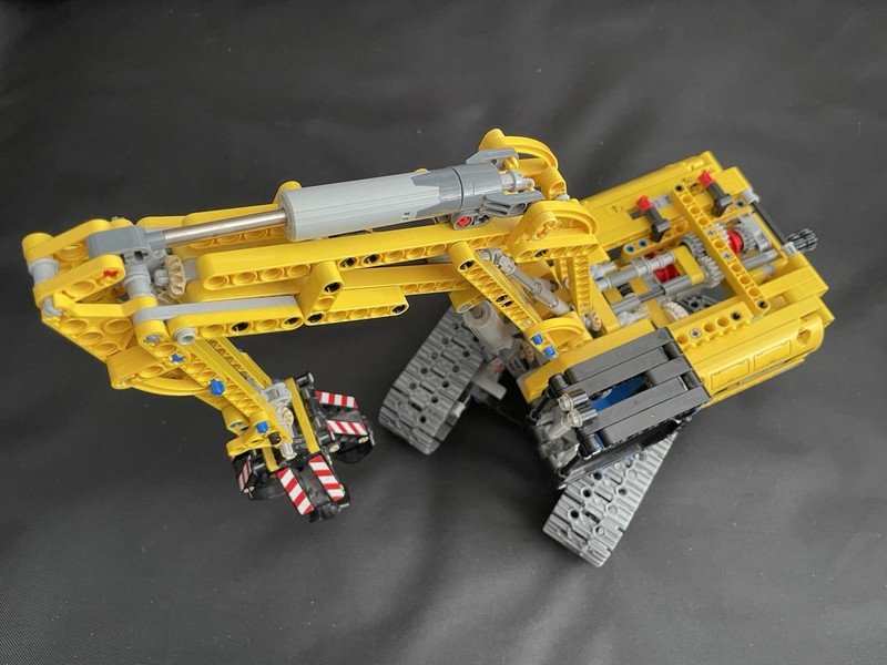 LEGO Technic 42006 Construction Excavator | Retired Set | Read Desciption