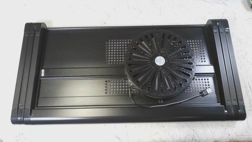 Upgraded Aluminum Laptop Stand Adjustable with Cooling Fan + Mouse Pad - 第 2/5 張圖片