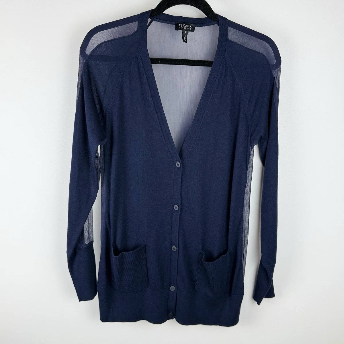 セール!!ESCADA SPORTのシャツです‼️ Escada Sport Light Blue Denim Button Up Shirt sz Medium