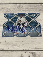 Petr Mrazek Signed Card EX NET ASSETS Chicago Blackhawks JSA COA IP Auto a