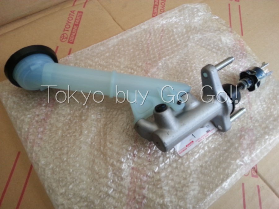 Lexus IS300 RightHand Drive Clutch Master Cylinder NEW Genuine OEM Parts eBay