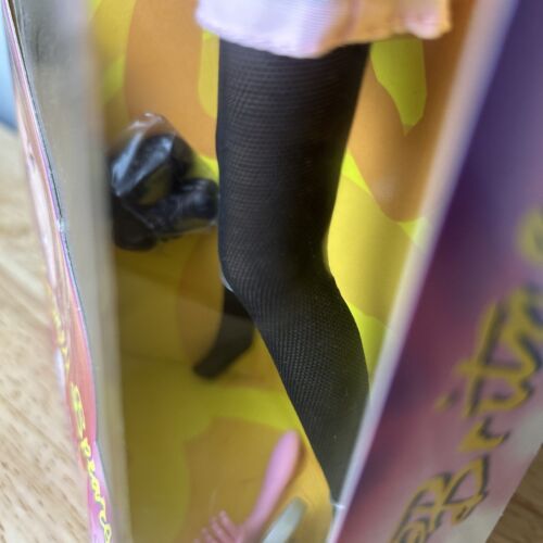 Barbie bambola vintage Britney Spears cameriera "Baby One More Time" nuova con scatola 1999 - Foto 9 di 18