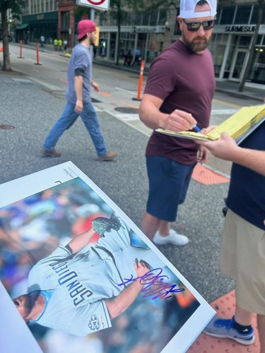 Kirby Yates Signed 8x10 photo - Picture 3 of 3