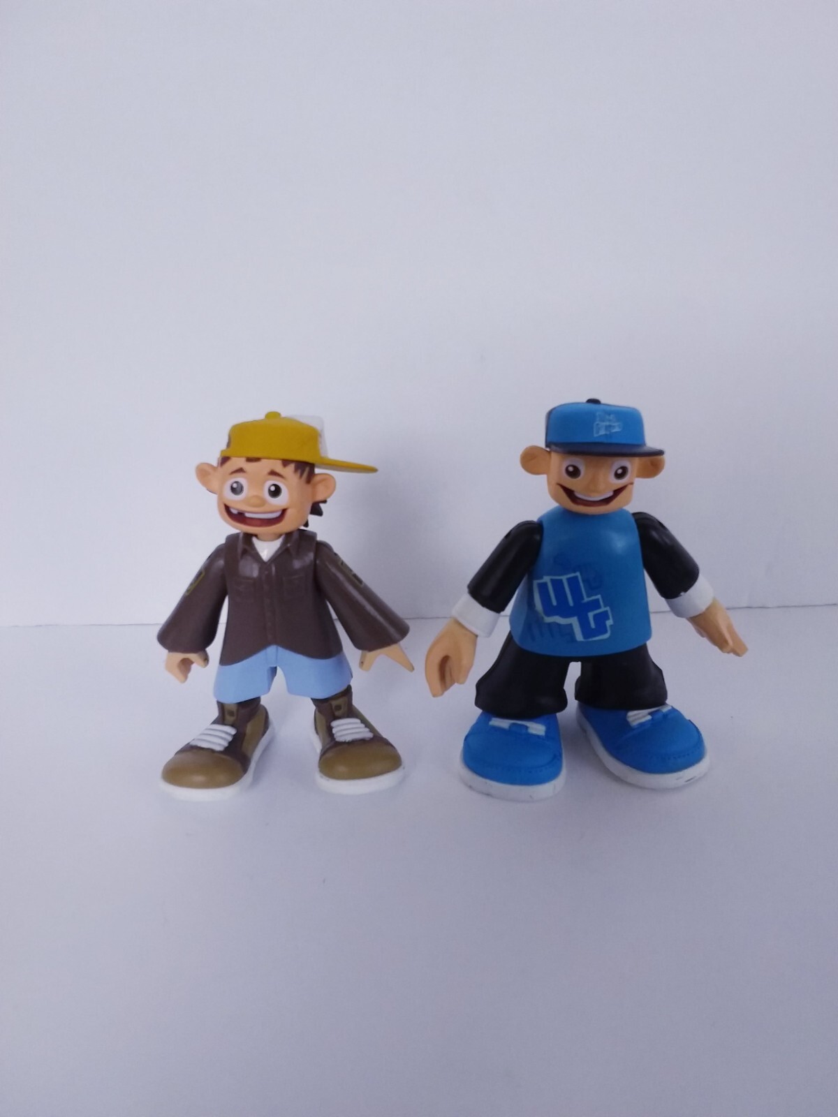 Rob Dyrdek's 2009 Wild Grinders Action Figures Lot of 2 Ronin Syndicate