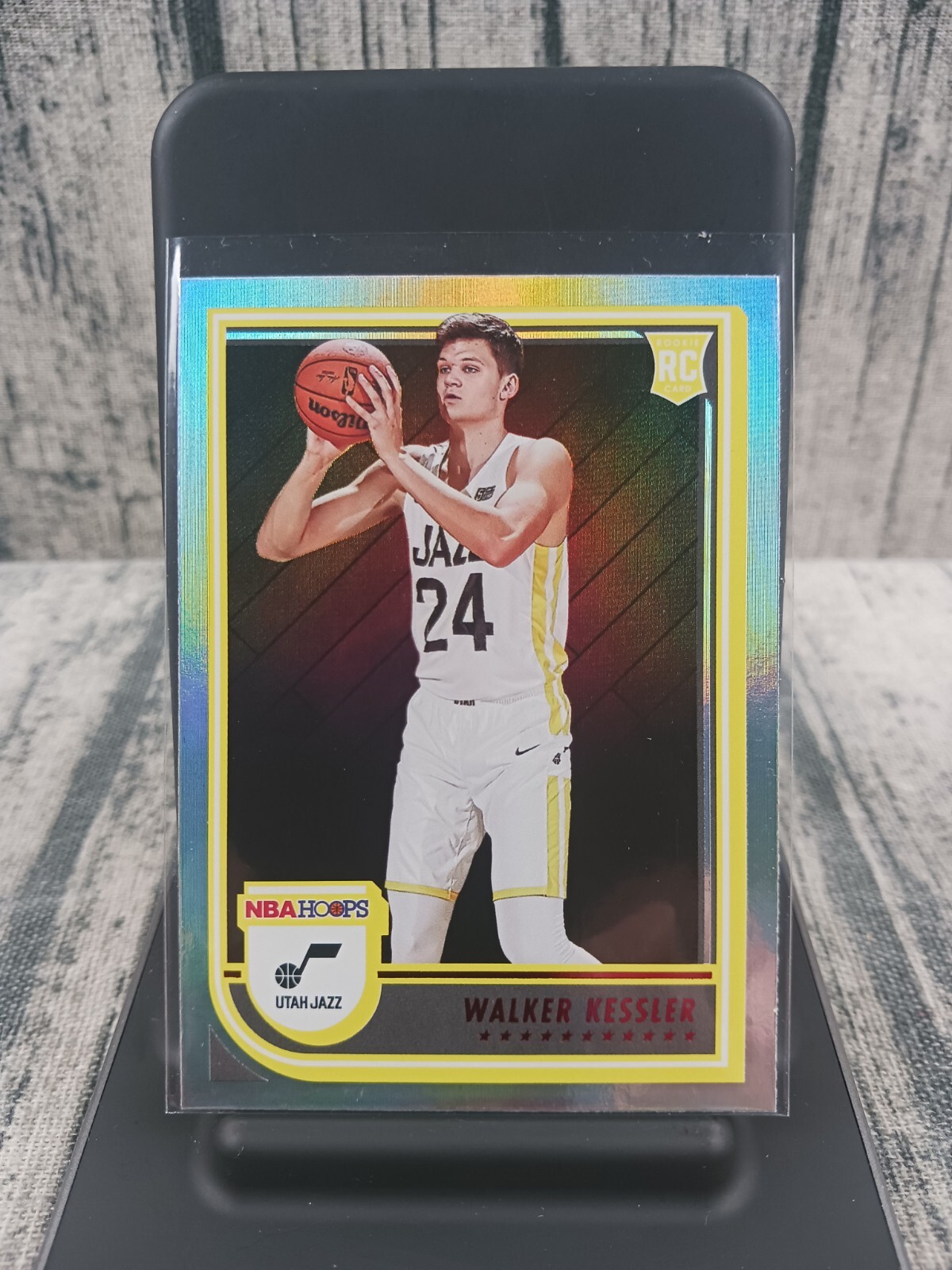 2022-23 Panini NBA Hoops - Walker Kessler # (252) Impulse (RC) Utah Jazz
