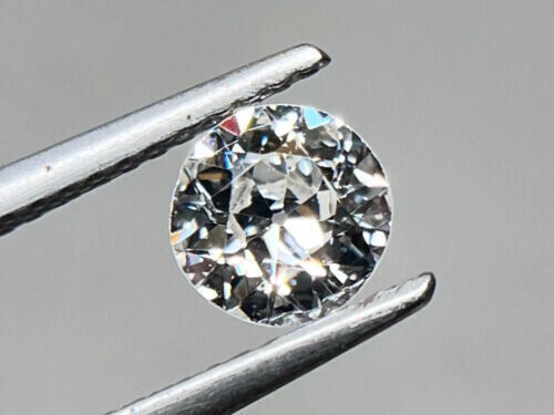 5 mm Runde Form Simulierter Diamant 1 Stück Zirkonia Stein #75 - Bild 2 von 3