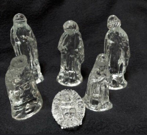 Vtg 80s Glass Nativity Set 7 Pieces + Mirror Original Box Clear Pre Owned - Picture 2 of 3