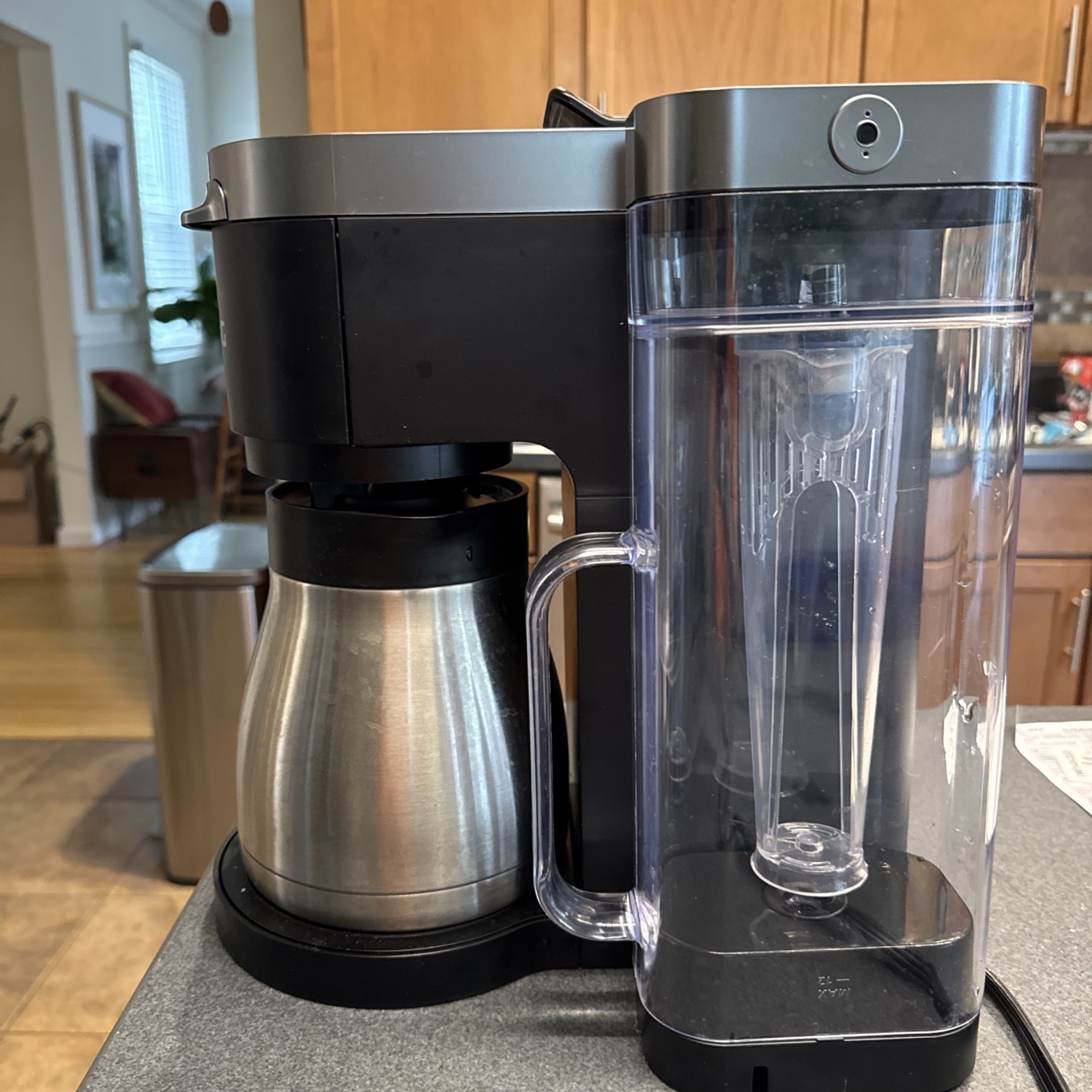 And Single Serve K-cup Brewer *read*