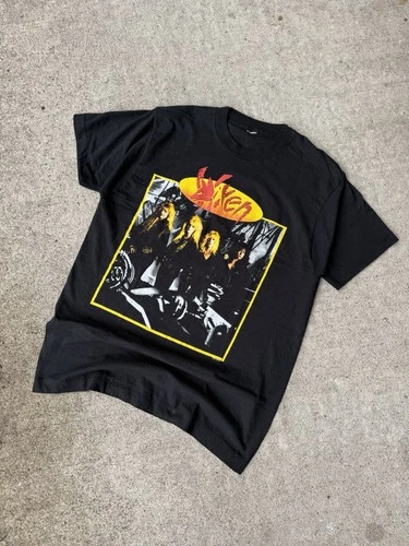 L vintage Vixen Rev It Up! World Tour 1990s vintage concert t-shirt, vintage, single stitch, B+ condition