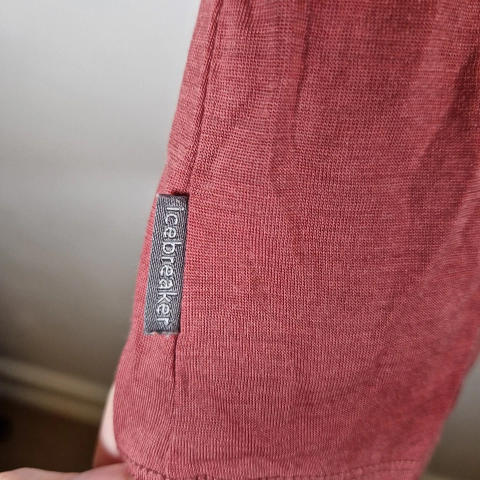 Camiseta sin mangas Icebreaker para mujer roja chaleco pequeño Cool Lite mezcla Merino Tencell Foto 3 de 4